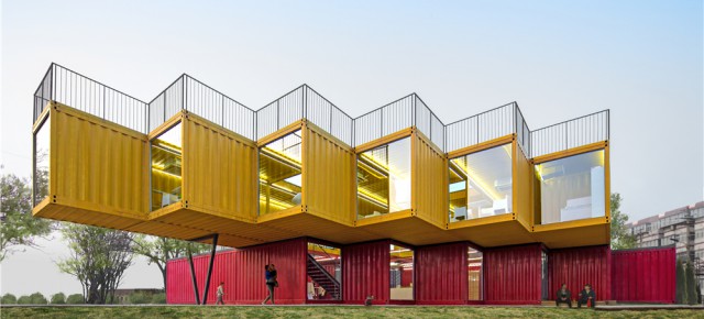 众建筑的新项目“叠装叠” Container Stack Pavilion